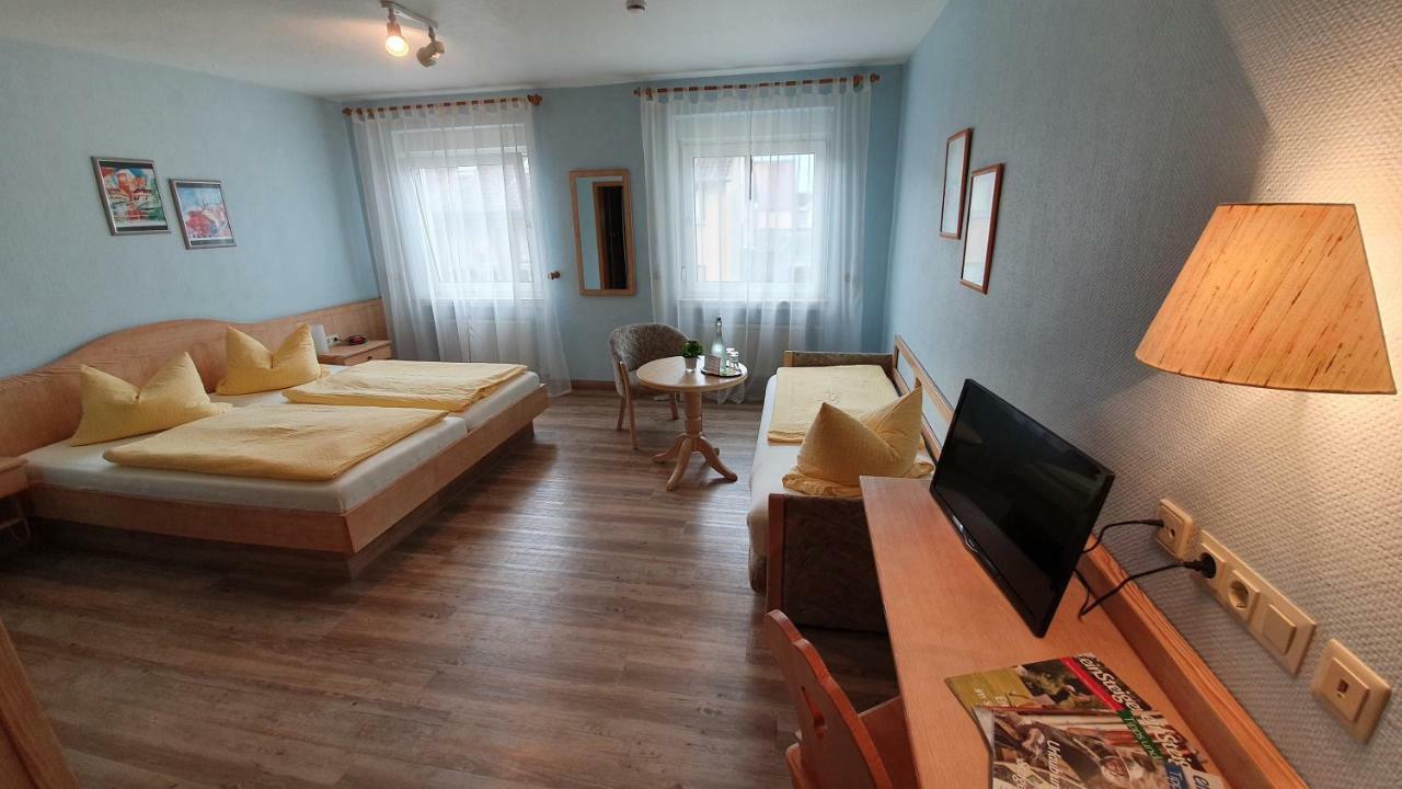 Hotel-Gasthof Krone-Lax Scheinfeld Luaran gambar